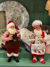 Cargar imagen en el visor de la galería, Figura de Santa Claus con delantal, juguetes y lápices
