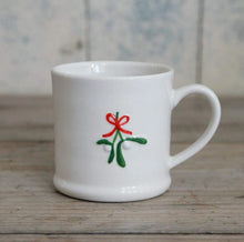 Cargar imagen en el visor de la galería, Mini mug de cerámica diseño muérdago