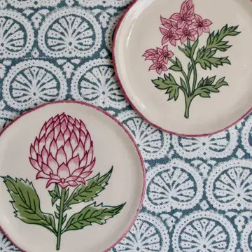 Platos pequeños diseño floral de colores