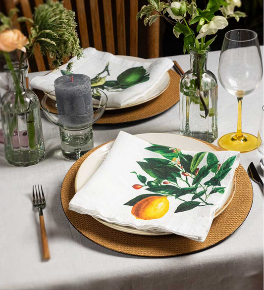 Set de seis servilletas de lino blanco estampadas de cítricos