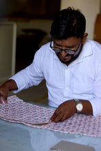 Cargar imagen en el visor de la galería, Papelera de Papel reciclado con Estampado floral Ditsy Blush
