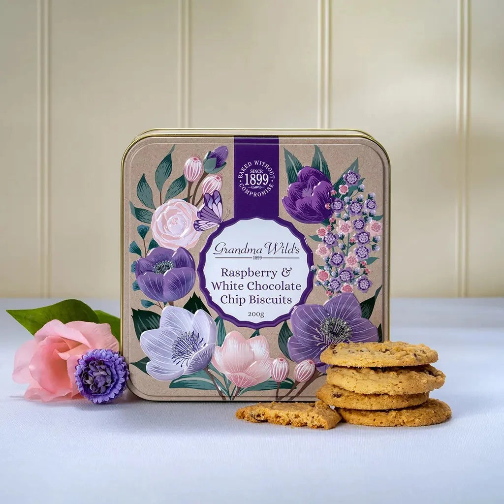 Latal Botánica en Relieve: Galletas de Frambuesa y Chips de Chocolate Blanco