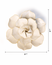 Cargar imagen en el visor de la galería, Flor de cerámica de Narciso