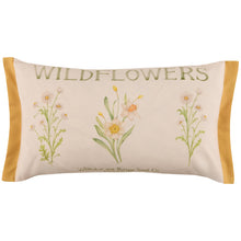 Cargar imagen en el visor de la galería, Almohadón de Exterior Estampado de Flores Silvestre (30 x 50 cm)