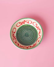 Cargar imagen en el visor de la galería, Plato Rallador de Cerámica mediano