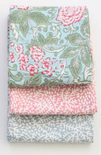 Cargar imagen en el visor de la galería, Paño de cocina Chintz hecho a mano - 100 % algodón