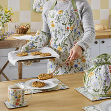 Cargar imagen en el visor de la galería, Delantal de PVC "Cottage Garden"