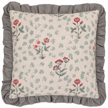 Cargar imagen en el visor de la galería, Almohadón con Volantes Estampado Floral de Lino Renata (50 x 50 cm)