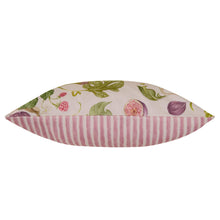 Cargar imagen en el visor de la galería, Almohadón Estampado Fig Gardens ( 43 x 43 cm)