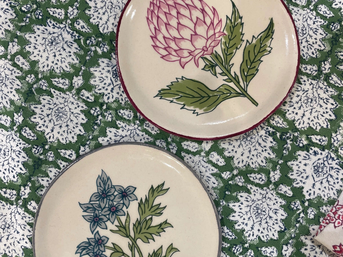 Platos pequeños diseño floral de colores
