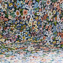 Cargar imagen en el visor de la galería, Delantal de algodón con diseño floral