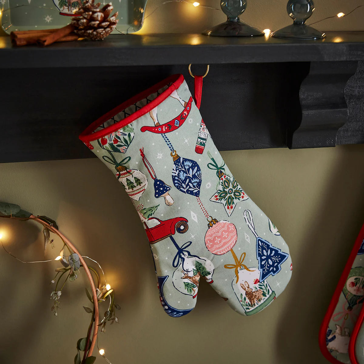 Guante  para horno con diseño "Christmas ornaments"