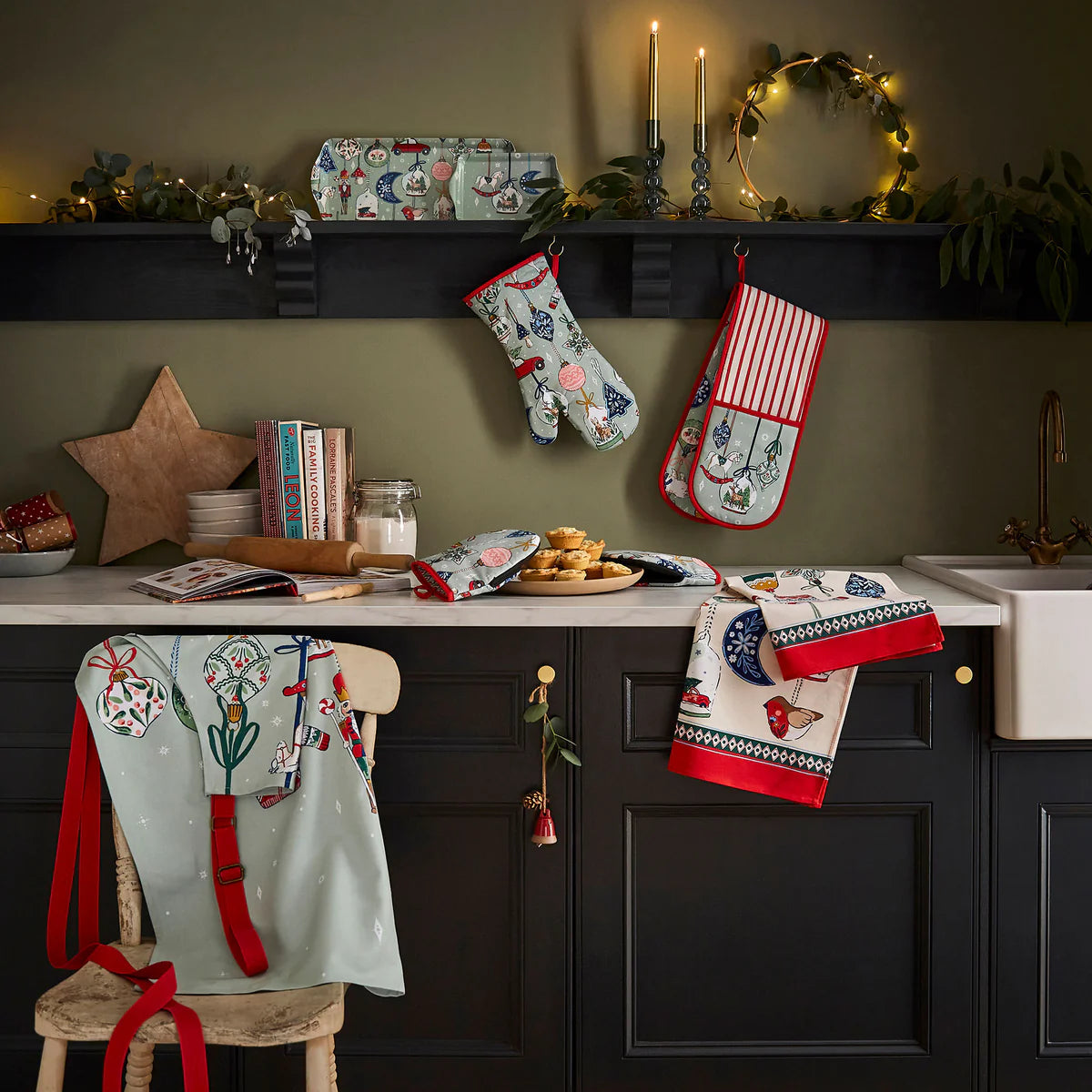 Guante  para horno con diseño "Christmas ornaments"