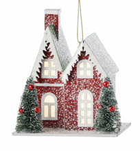 Cargar imagen en el visor de la galería, Adorno de casita de pueblo roja  ( 11.43cm )