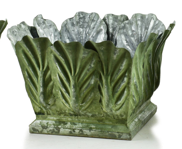 Macetas decorativas verde en metal