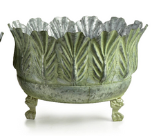 Cargar imagen en el visor de la galería, Macetas decorativas verdes en metal