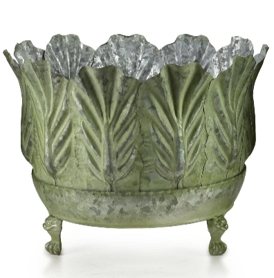 Macetas decorativas verdes en metal