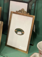 Cargar imagen en el visor de la galería, Marco de fotos Elegancia Clásica (11x1x17cm)