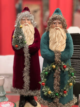 Cargar imagen en el visor de la galería, Figuras Vintage de Santa (43cm)