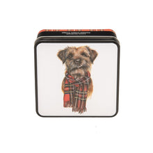 Cargar imagen en el visor de la galería, Lata de mini cream fudge diseño Border Terrier 120g