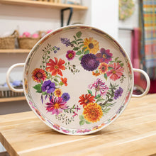 Cargar imagen en el visor de la galería, Bandeja redonda de lata diseño flores de jardín
