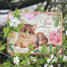 Cargar imagen en el visor de la galería, Caja de lata rectangular con diseño gato &quot;with love&quot;
