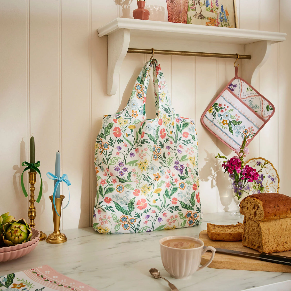 Bolsa plegable "Petals & Prose "