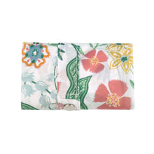 Cargar imagen en el visor de la galería, Bolsa plegable "Petals &amp; Prose "