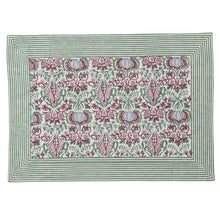 Cargar imagen en el visor de la galería, Mantel individual impreso a mano  Fique Carmín