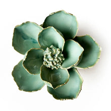 Cargar imagen en el visor de la galería, Flor de cerámica Amapola  Verde Azulado