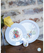Cargar imagen en el visor de la galería, Plato  de melamina de Peter Rabbit azul