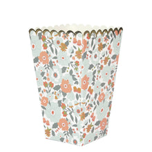 Cargar imagen en el visor de la galería, Cajas de palomitas con diseño floral y borde dorado, paquete de 8