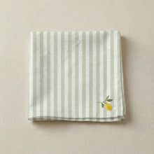 Cargar imagen en el visor de la galería, Pack de 4 unidades servilletas rayas Verde: 43x43 cm