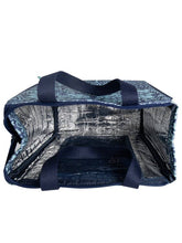 Cargar imagen en el visor de la galería, Bolsa de almuerzo William Morris Brother Rabbit