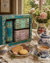Cargar imagen en el visor de la galería, Estuche de regalo con té y galletas
