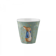 Cargar imagen en el visor de la galería, Vasito de Peter Rabbit color verde agua