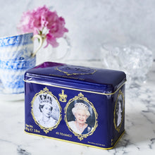 Cargar imagen en el visor de la galería, Cajas de lata con bolsas de té Elizabeth II