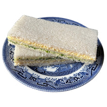 Cargar imagen en el visor de la galería, Sándwich Duque de Cornualles (Huevo y curry)