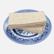 Cargar imagen en el visor de la galería, Sándwich Picadilly (Jamón York y Brie)
