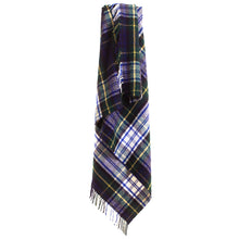 Cargar imagen en el visor de la galería, Manta Dress Gordon en Lana Natural (140x190cm) suave