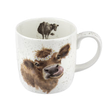 Cargar imagen en el visor de la galería, Taza de porcelana fina con imagen de una vaca