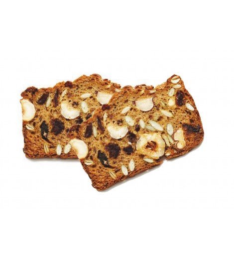 Tostas con dátiles, avellanas y semillas de amapola