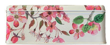 Cargar imagen en el visor de la galería, Caja de lata rectangular con diseño del flores de almendro