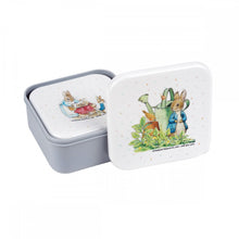 Cargar imagen en el visor de la galería, Set de tres tuppers de melamina diseño Peter Rabbit