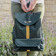 Cargar imagen en el visor de la galería, Mochila con diseño abejas